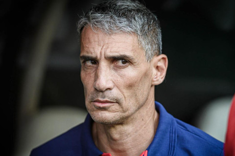 Bastidores da permanência de Vojvoda no Fortaleza: confiança no elenco e mais contratações