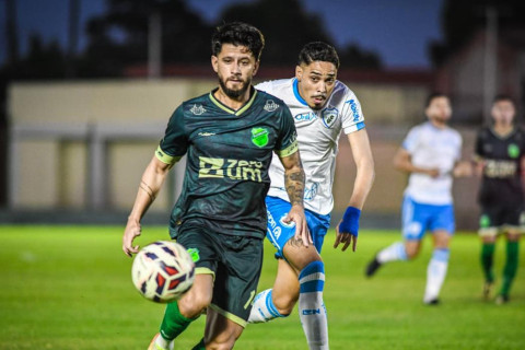 Floresta perde para Londrina e adia decisão do acesso para última rodada da Série C