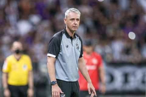 Ex-Ceará, Tiago Nunes é o novo técnico da LDU, que está nas oitavas da Libertadores