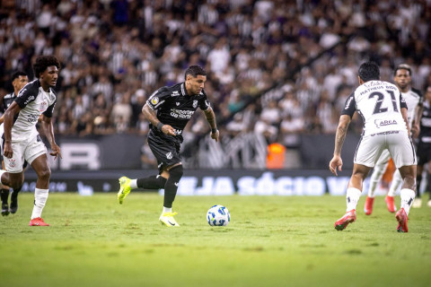 Ceará perde para o Corinthians no Castelão pela Série A