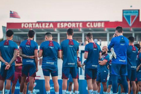 Reformulação do elenco do Fortaleza: veja contratações e saídas dos jogadores
