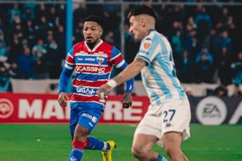 Fortaleza perde Racing fora de casa, mas se classifica para as Oitavas de Final da Libertadores
