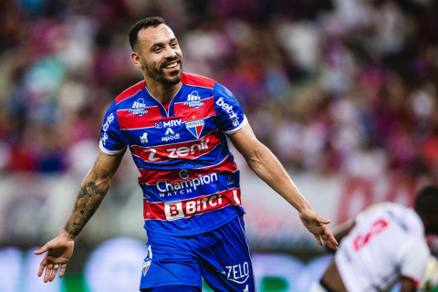 Moisés desfalca o Fortaleza no Clássico-Rei; Rossetto está à disposição