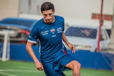 Reforço do Fortaleza, Tuco Herrera exalta Clássico-Rei e vive expectativa para jogo